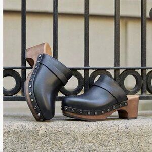 Andre Assous | Sofia Studded Clogs